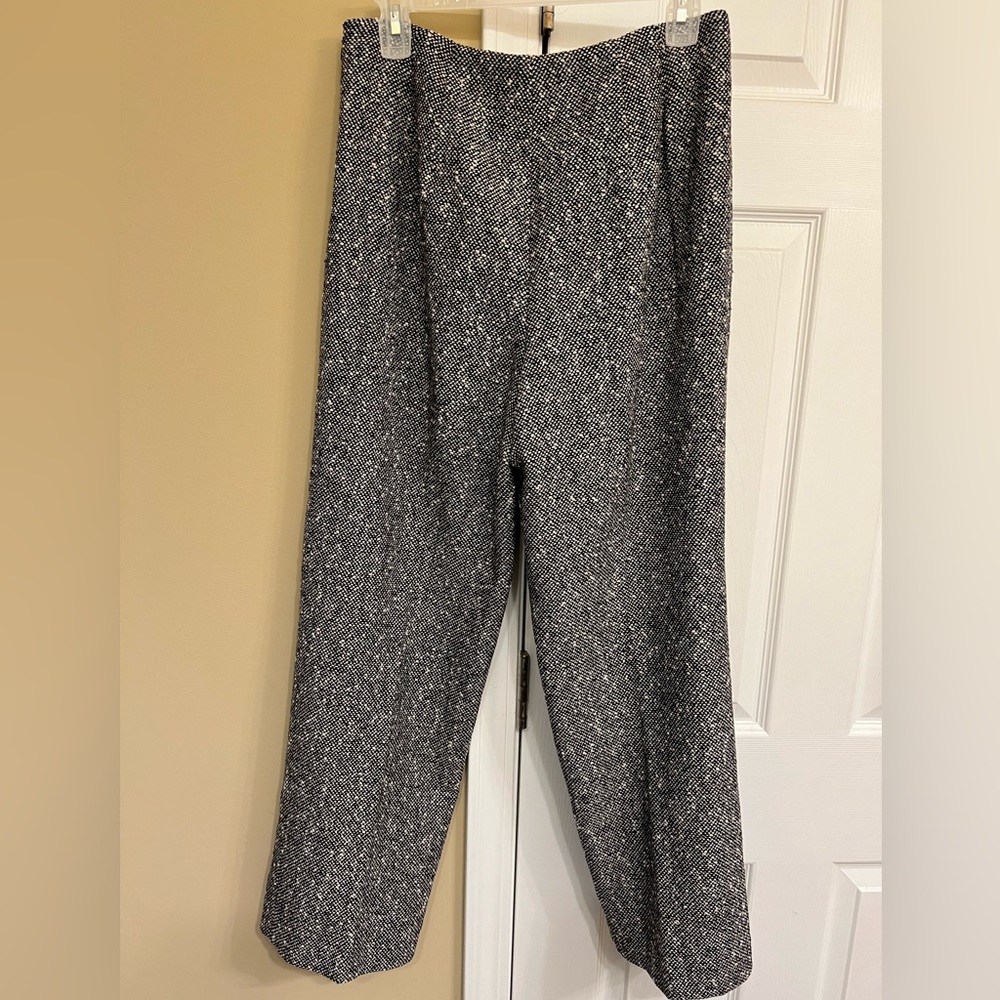 Talbots Size 10 petite winter weight pants, great condition, lined.